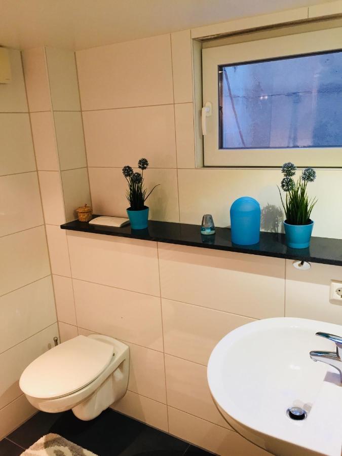 Ruhiges Privates Zimmer In Freiburg, Zentrumsnah, Naehe Europapark Eksteriør bilde
